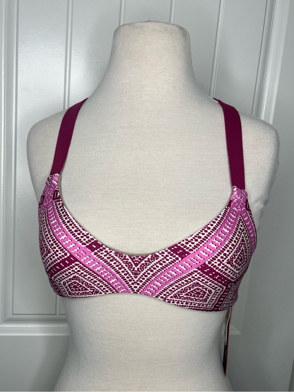 B. Swim Oasis Bralette Ocean Point Pink Boho Strappy Bikini Swimsuit Top Med NEW